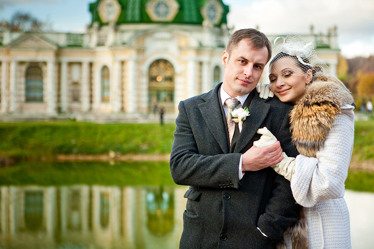 Фотосъёмка живых цветов и невесты, свадебная фотография